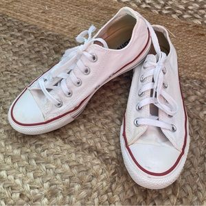 White Converse GUC